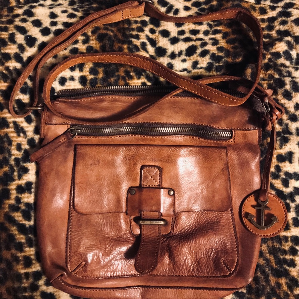 Harbour 2nd - Hazel Leather Crossbody Bag - Cognac